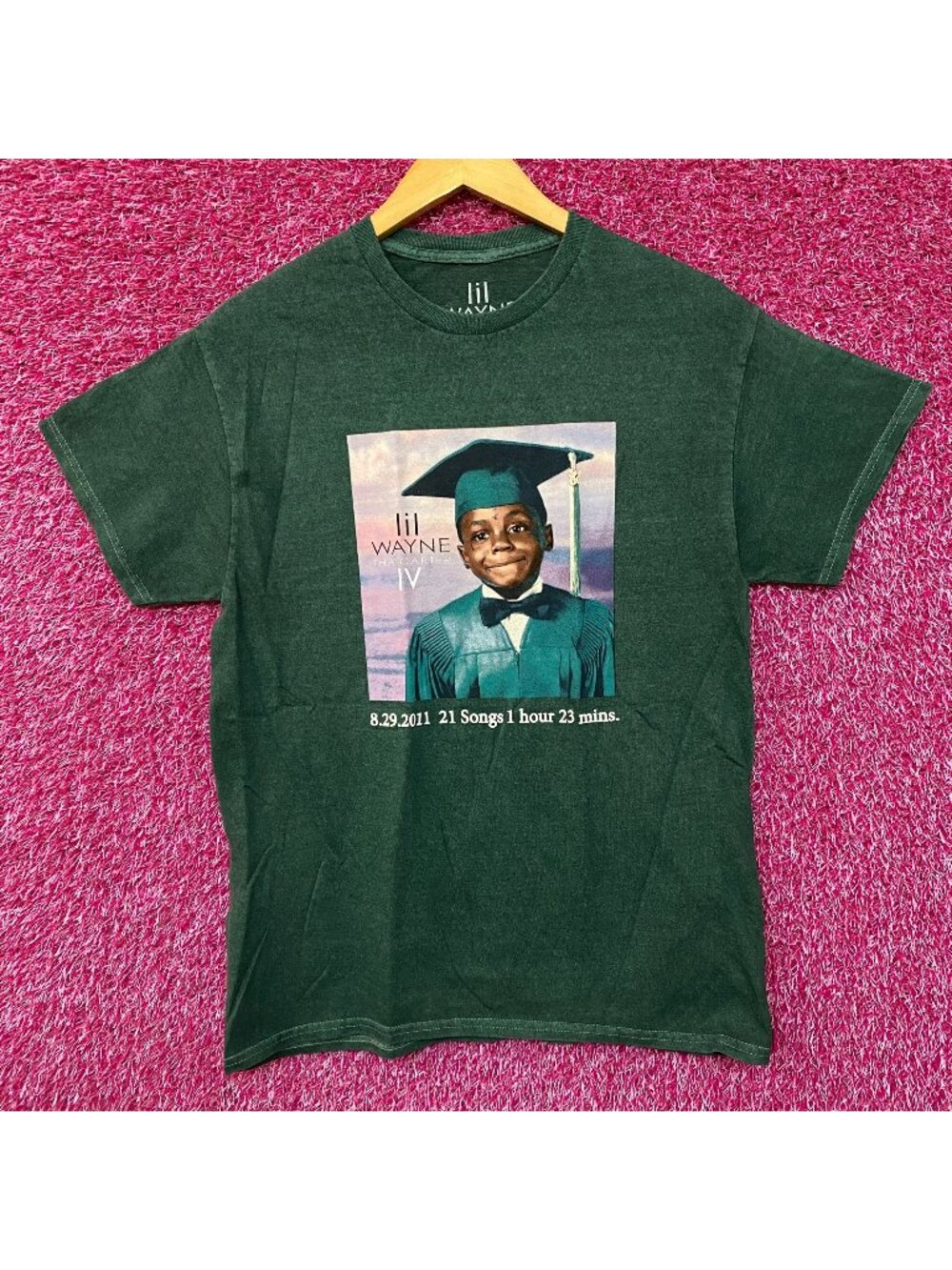 Lil Wayne Tha Carter IV Album T-Shirt Medium
